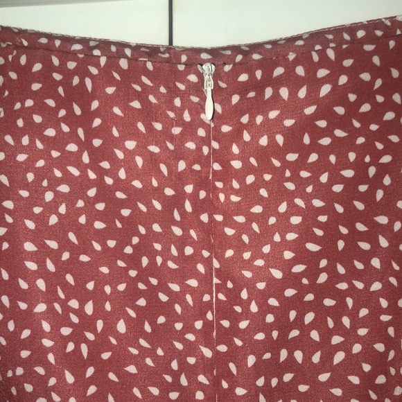 Skirt - Picture 4 of 5